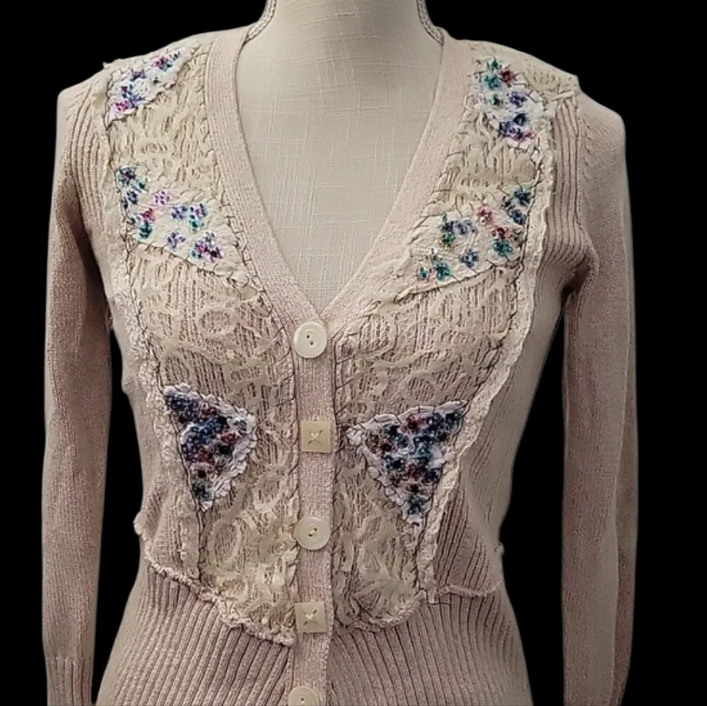 Free People Women's Cream Cardigan with Floral Embroidery And Lace - Picture 3 of 8